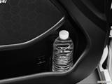  Cup holder prop (tertiary) photo